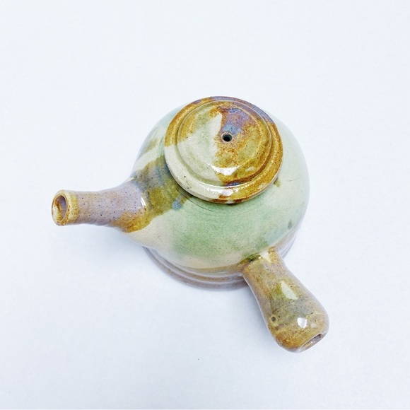 Vintage - Japanese Style Handmade Teapot - Picture 2 of 6